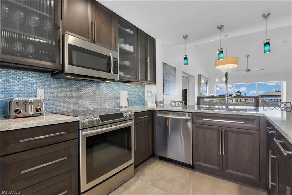 10684 Gulf Shore Dr B-302 Property Photo 3