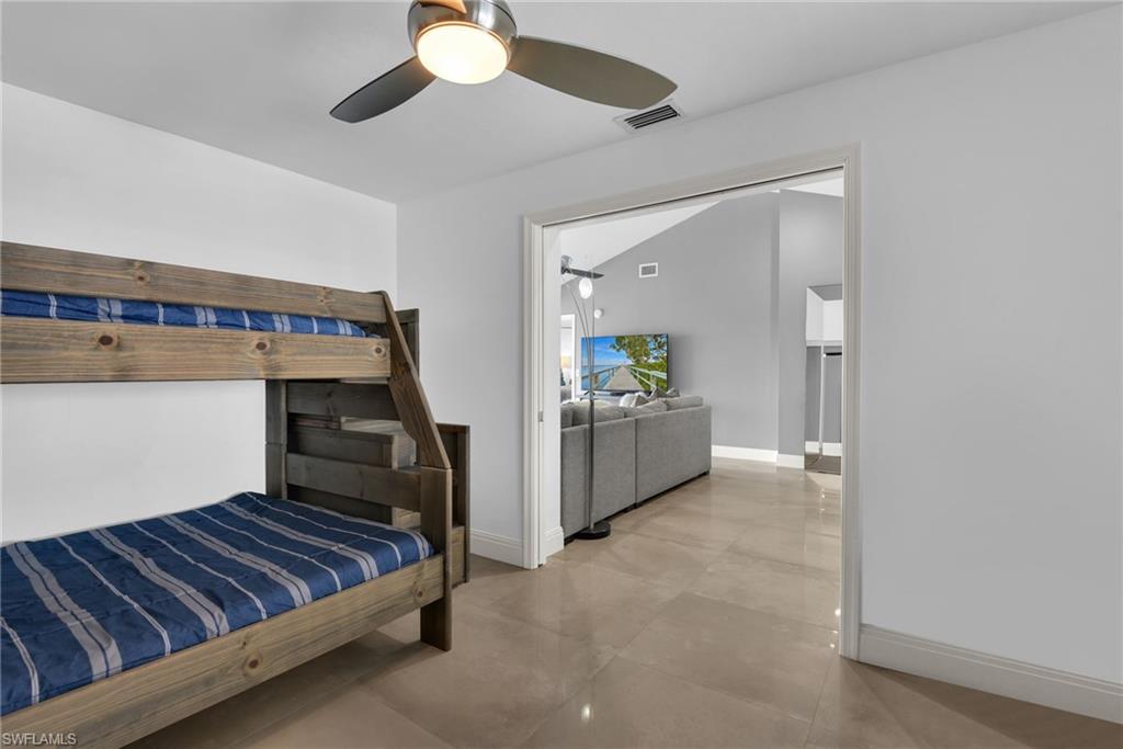 10684 Gulf Shore Dr B-302 Property Photo 24