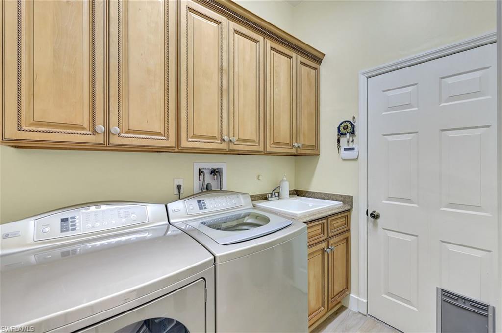 10401 Quail Crown Dr Property Photo 18