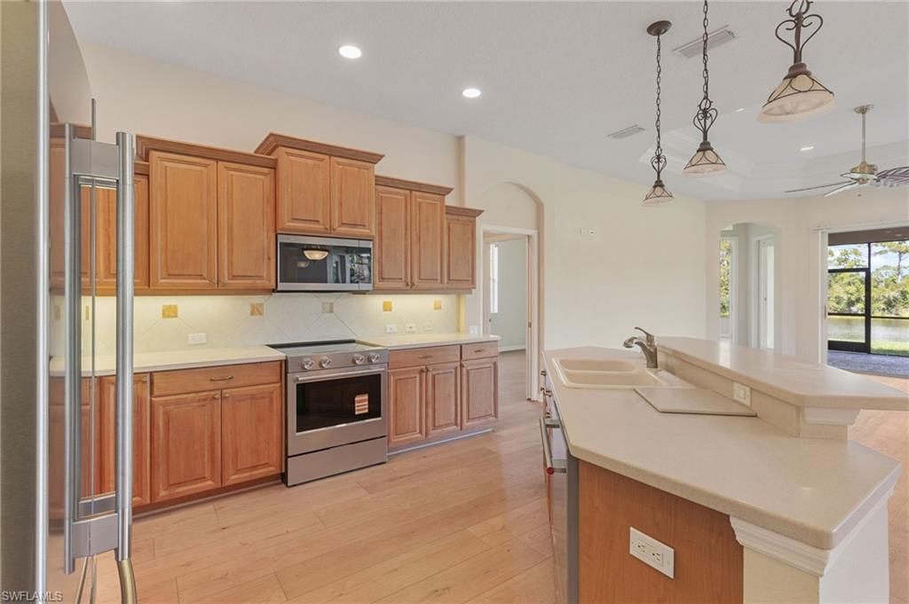 1117 Mill Pond Ct Property Photo 3
