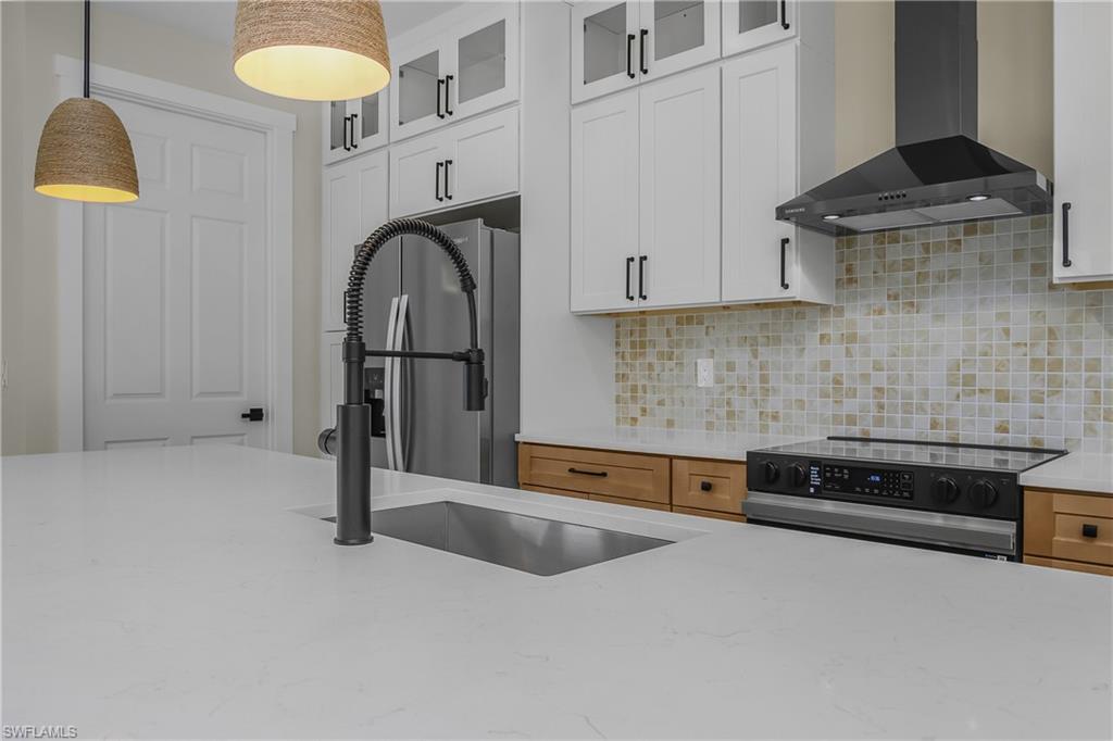 2719 2nd St Nw Property Photo 27