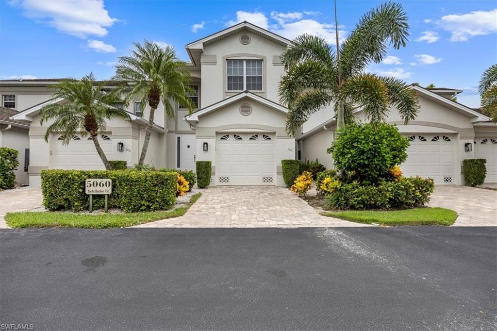 5060 Yacht Harbor Cir 102 Property Photo 3