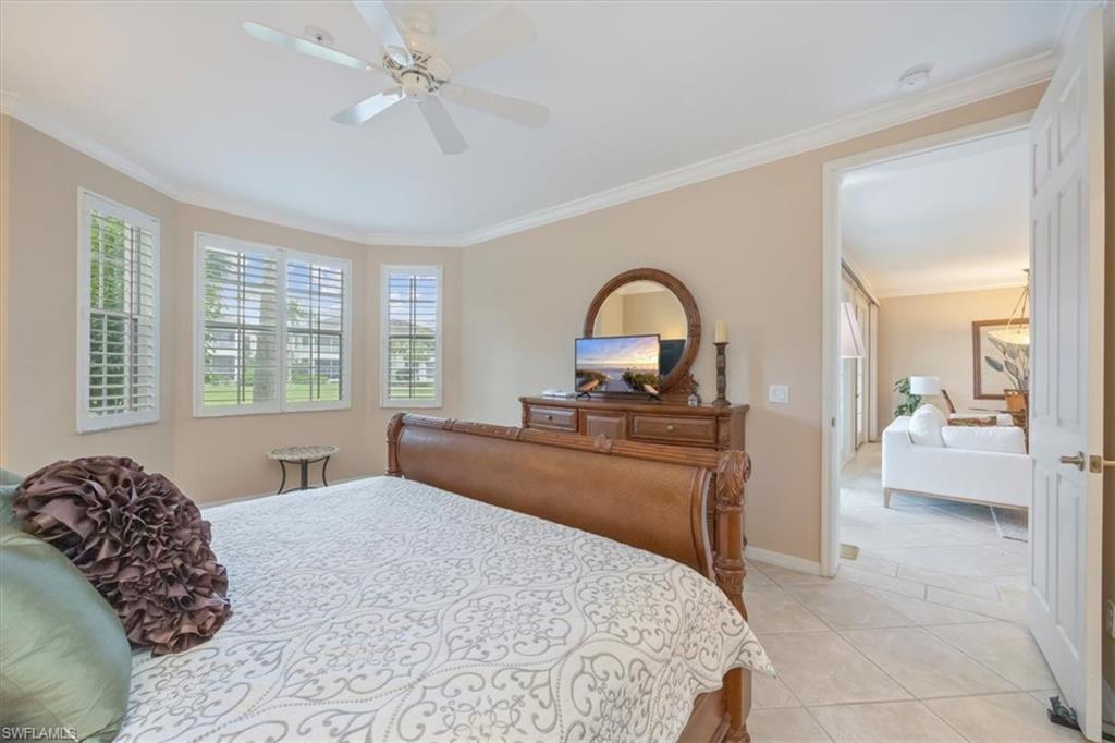 5060 Yacht Harbor Cir 102 Property Photo 17