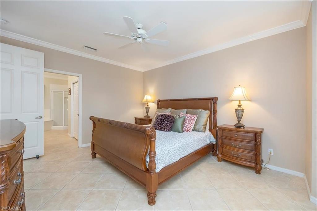 5060 Yacht Harbor Cir 102 Property Photo 18
