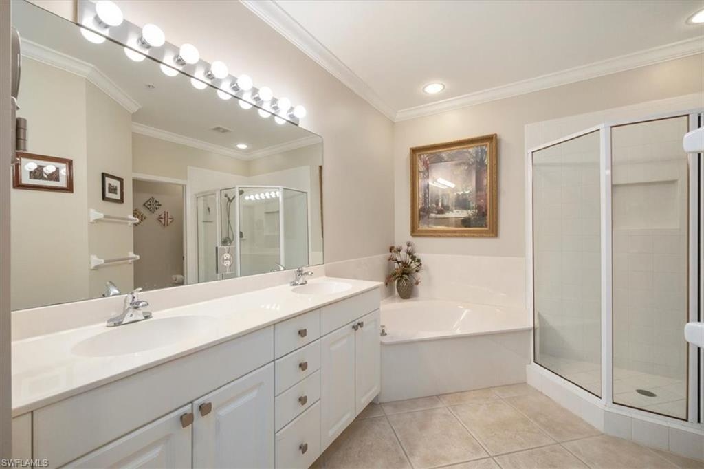 5060 Yacht Harbor Cir 102 Property Photo 19