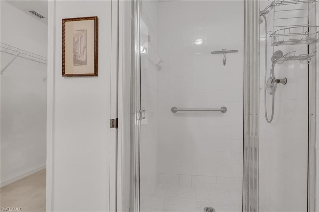 4011 Palm Tree Blvd 302 Property Photo 16