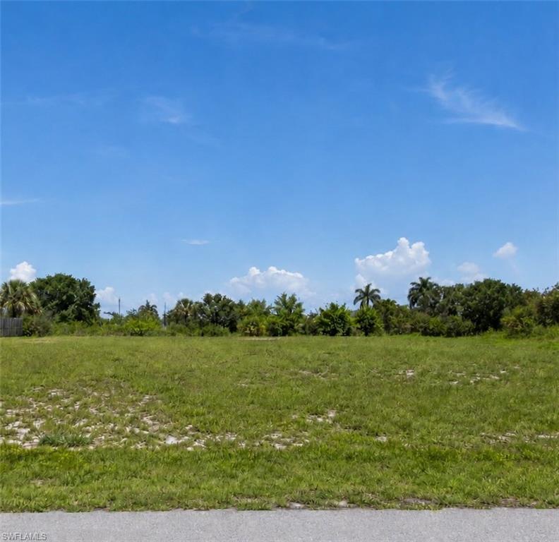 3611 46th LN Property Photo 1