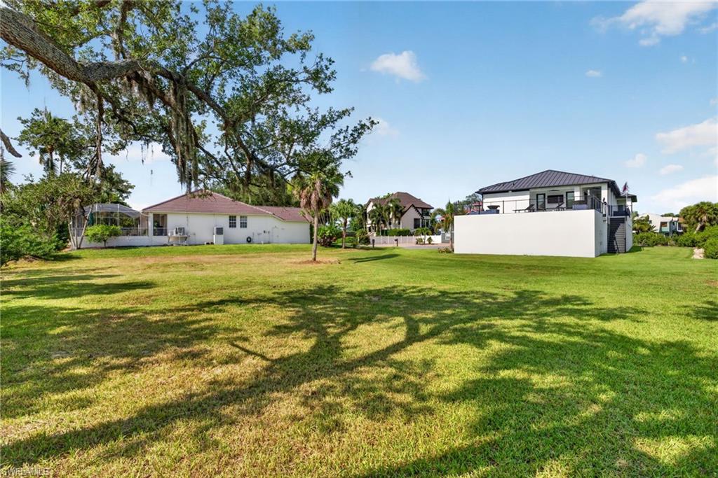 27218 High Seas Ln Property Photo 8