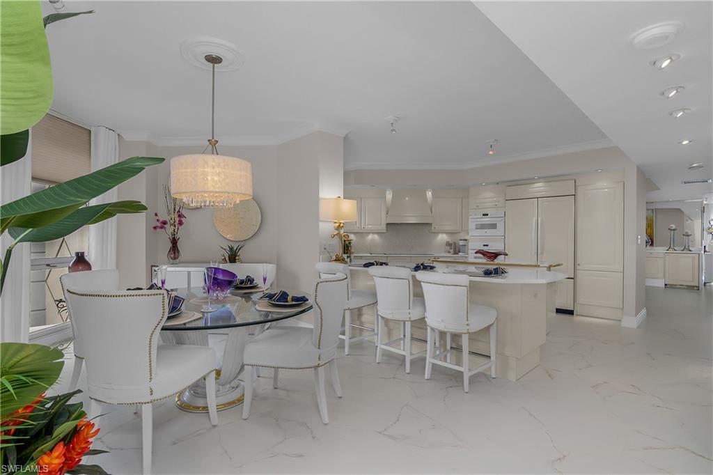 4021 Gulf Shore Blvd N 903 Property Photo 5