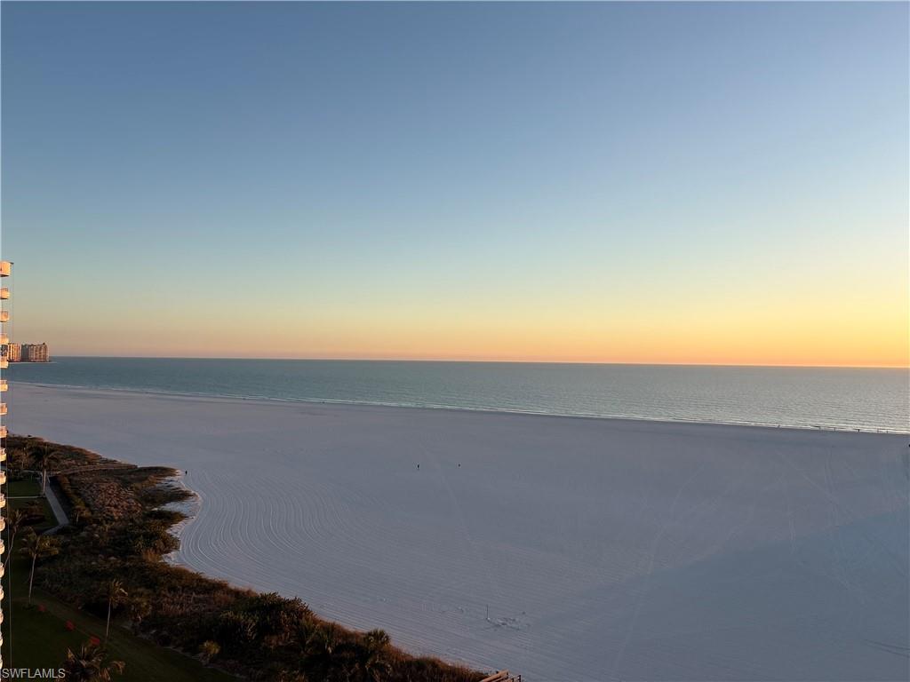 320 Seaview Ct 1607 Property Photo 14