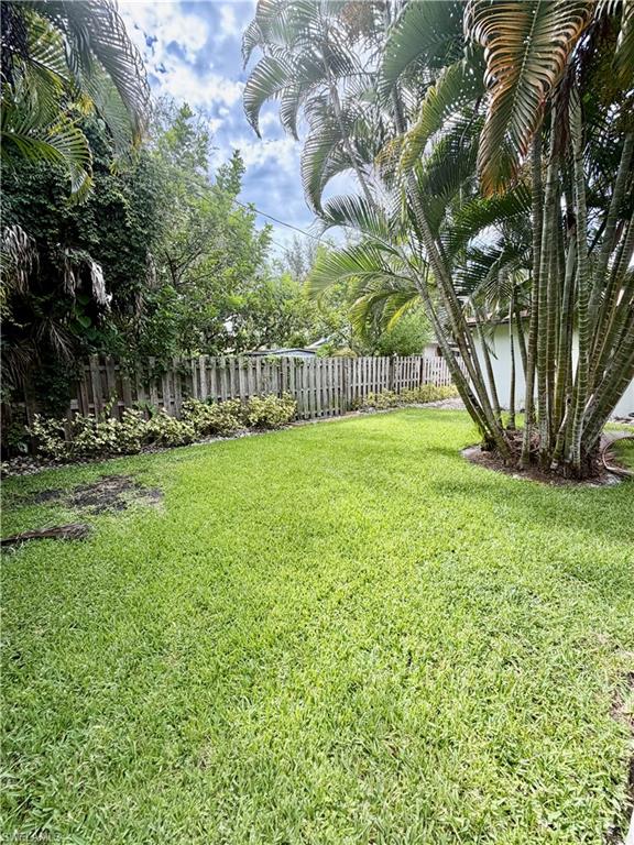 226027848 Property Photo 30