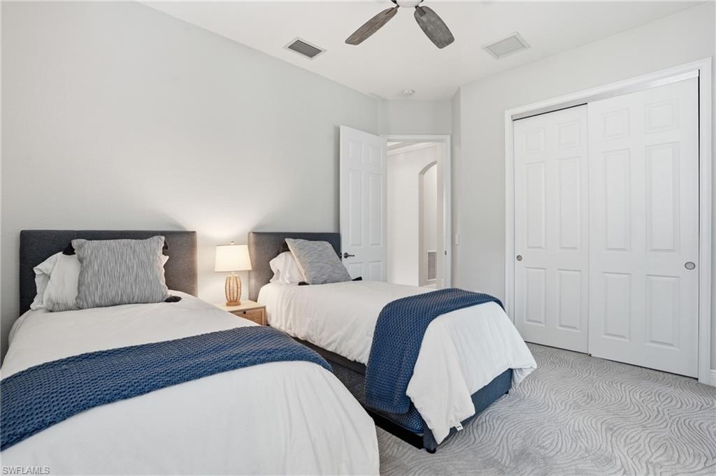 2327 Somerset Pl Property Photo 30