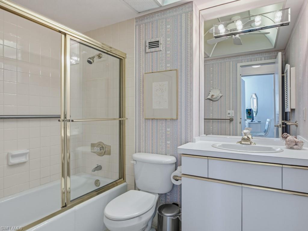 58 Collier Blvd 705 Property Photo 8