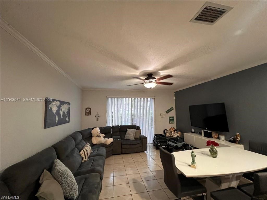 7820 Catalina Cir Property Photo 2