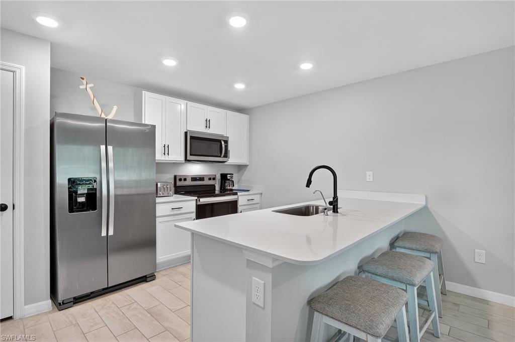 3013 41st St Sw Property Photo 6