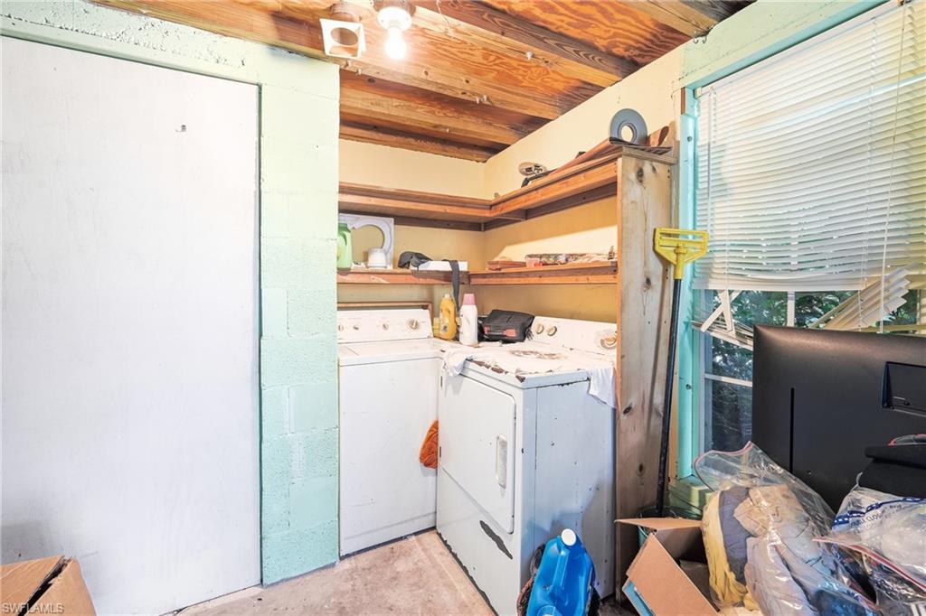 26167 Cabana Rd Property Photo 8
