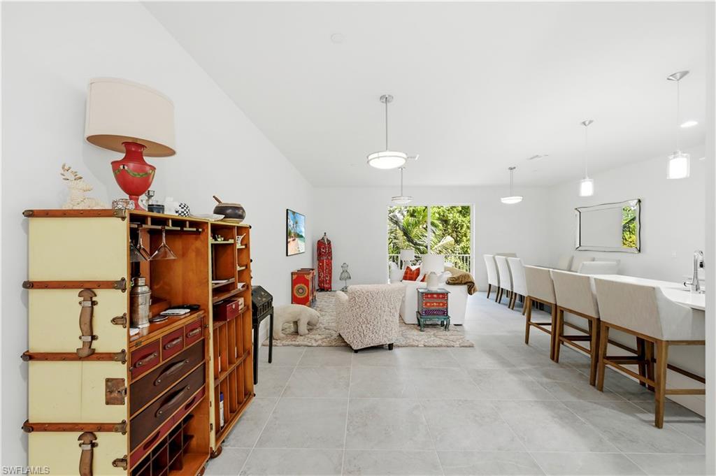 5865 Shell Cove Dr 106 Property Photo 5