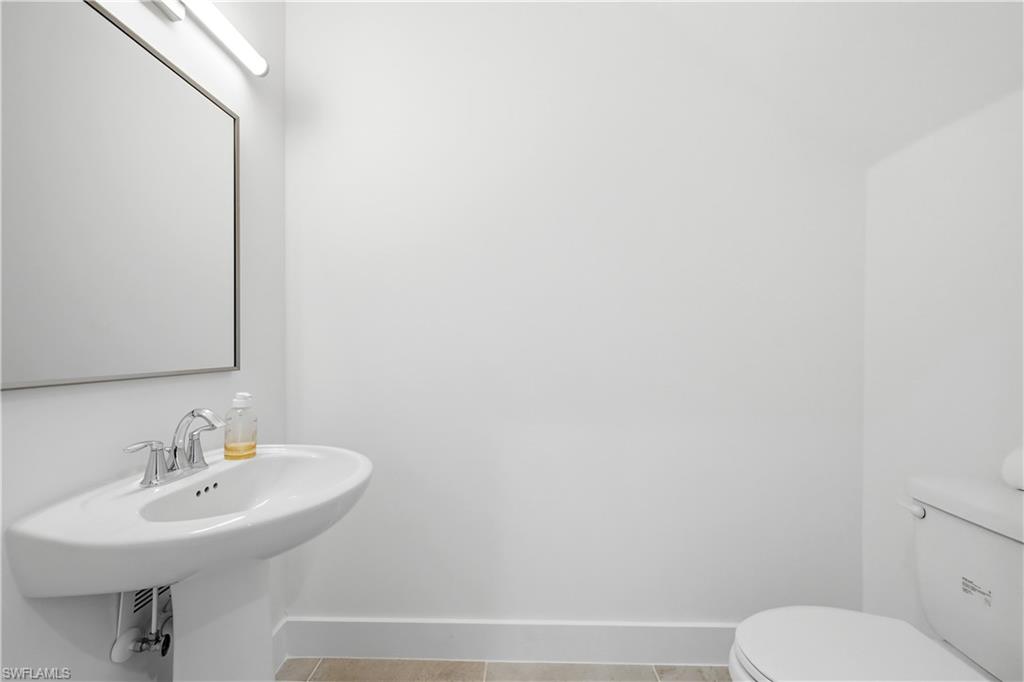 5865 Shell Cove Dr 106 Property Photo 19