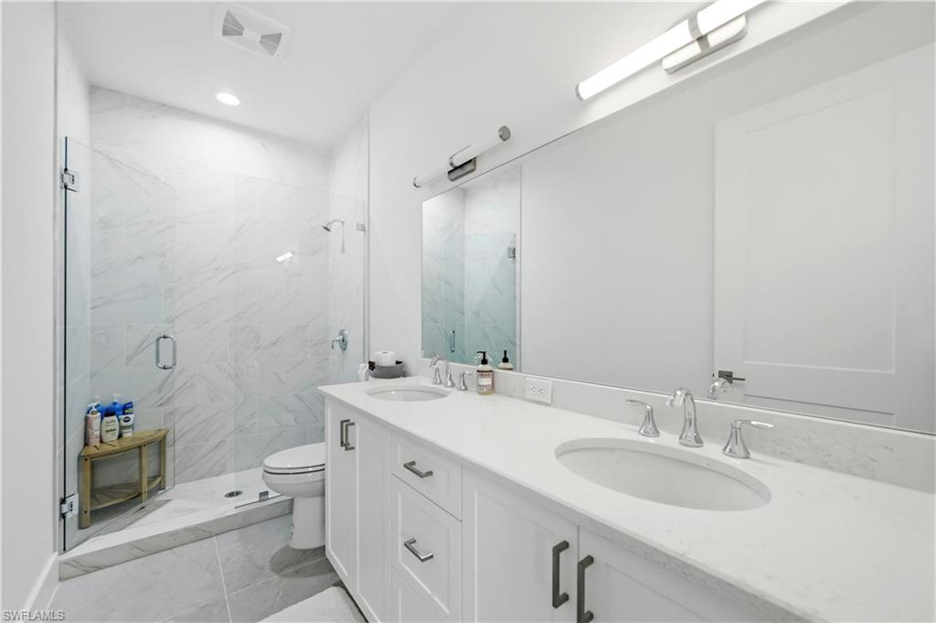 5865 Shell Cove Dr 106 Property Photo 24