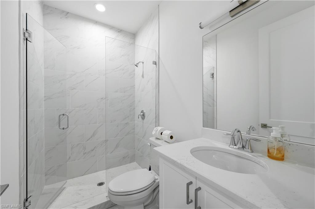 5865 Shell Cove Dr 106 Property Photo 25