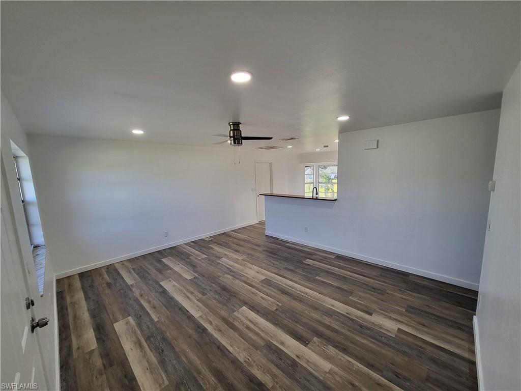 6143 Hester Ave Property Photo 10