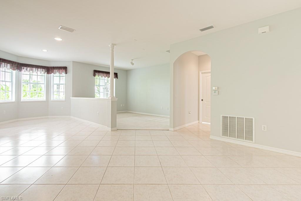 2215 Hawksridge Dr 802 Property Photo 4