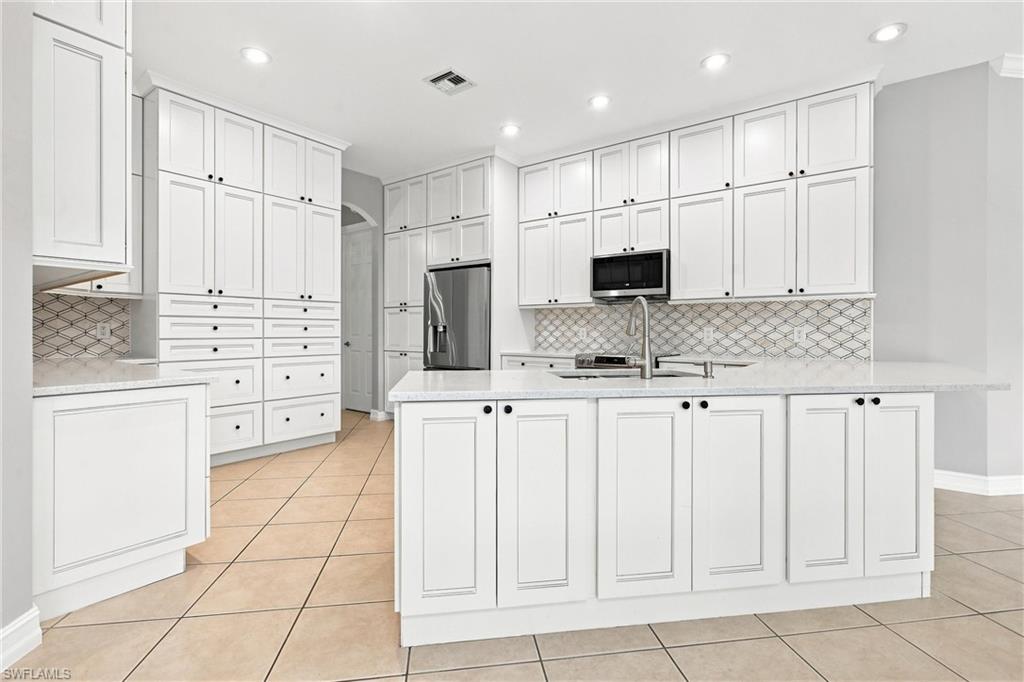 5120 Post Oak Ln Property Photo 4