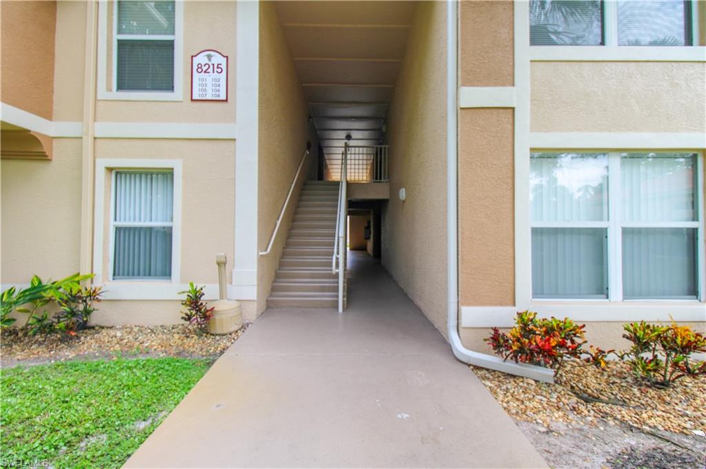 8215 Ibis Club Dr 102 Property Photo 3