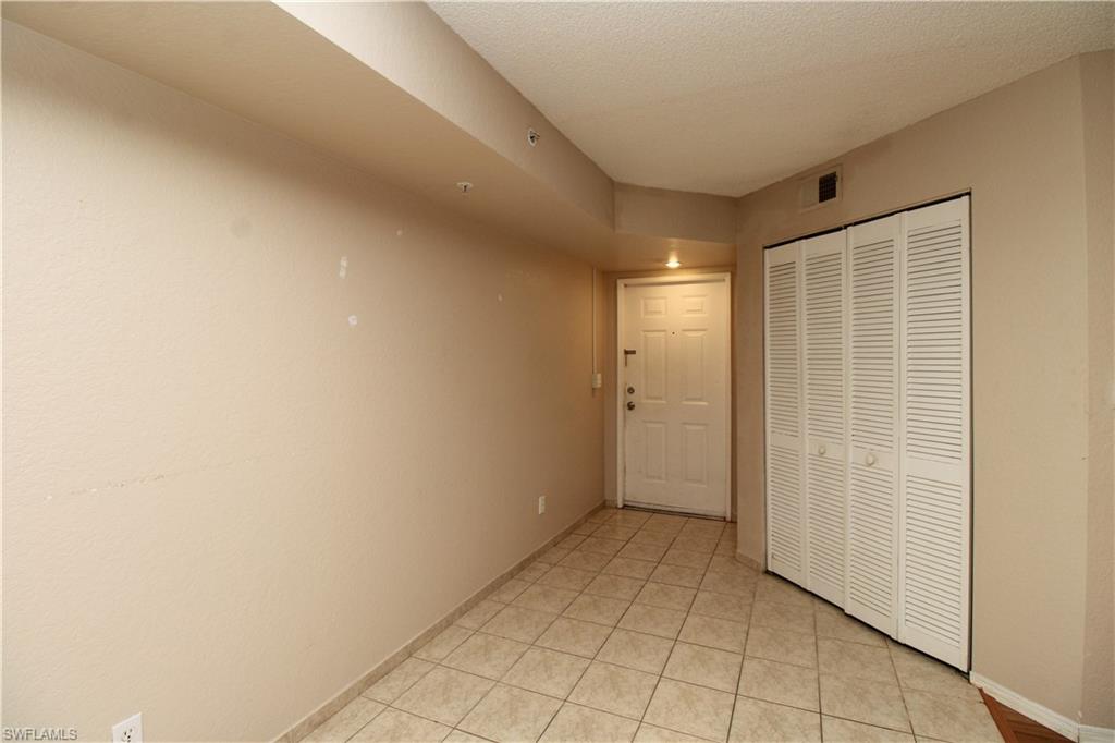 8215 Ibis Club Dr 102 Property Photo 6