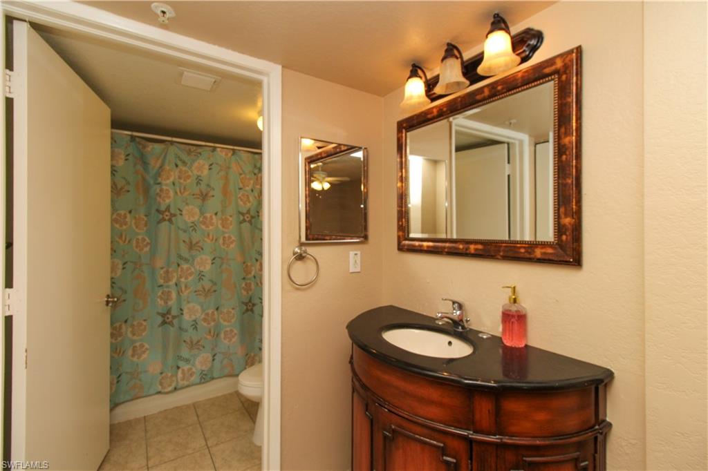 8215 Ibis Club Dr 102 Property Photo 15