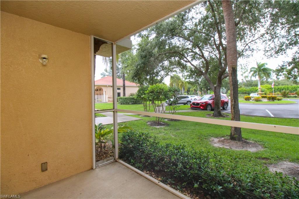 8215 Ibis Club Dr 102 Property Photo 21