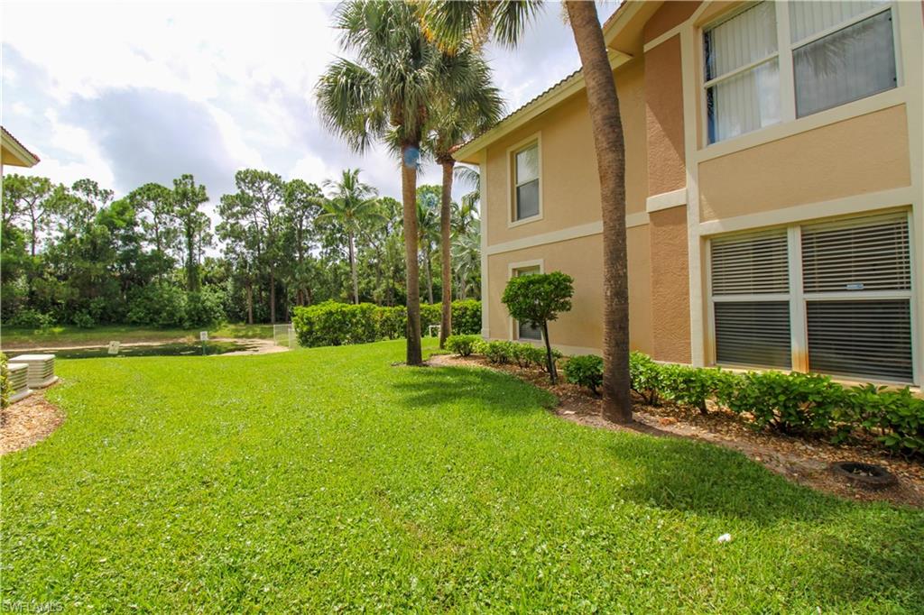 8215 Ibis Club Dr 102 Property Photo 23