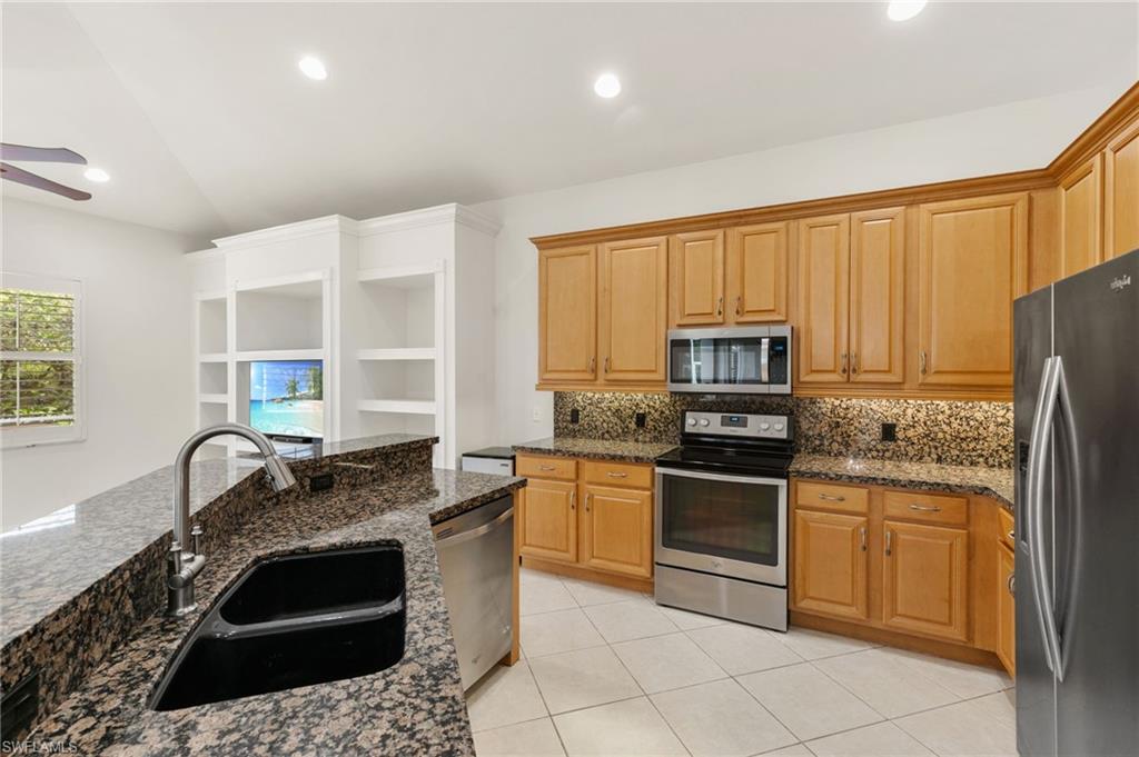 3917 Fabienne Ct Property Photo 13