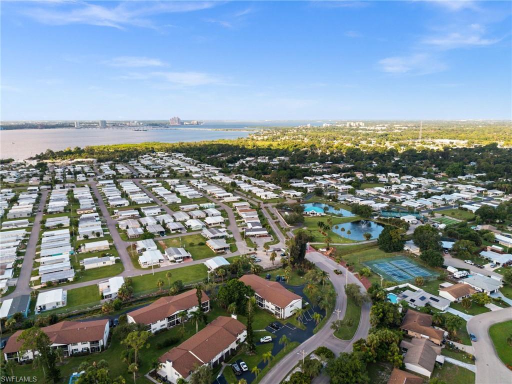 7001 New Post Dr 3 Property Photo 29