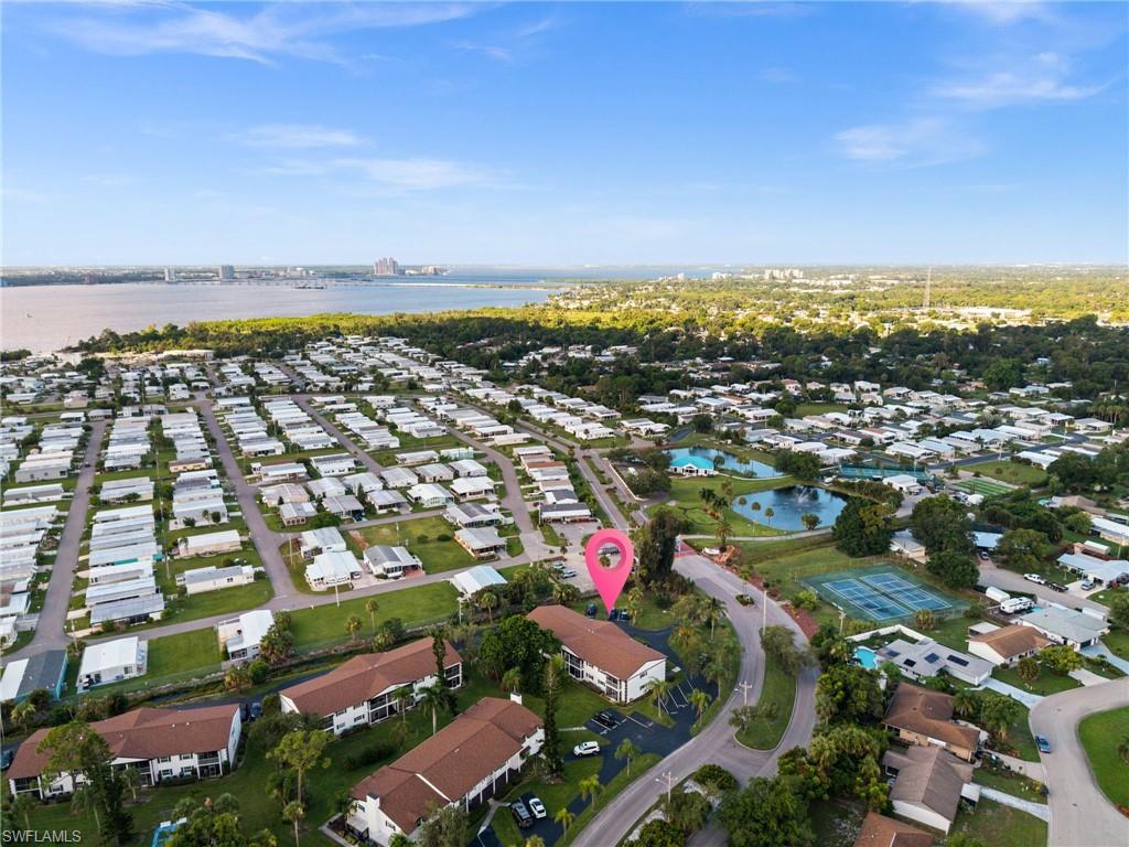 7001 New Post Dr 3 Property Photo 33