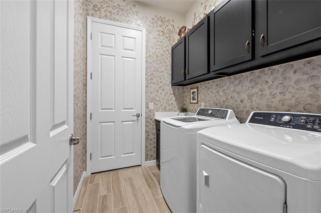 5994 Berwick Ln Property Photo 13