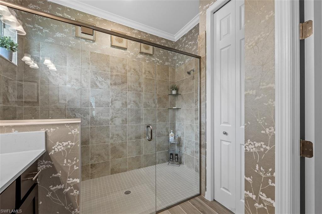 5994 Berwick Ln Property Photo 23