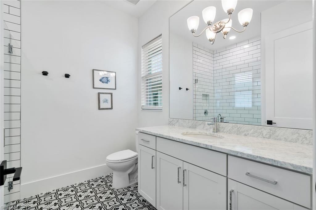 8904 Nevis Way Property Photo 36