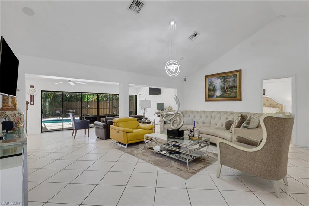 3036 Round Table Ln Property Photo 13