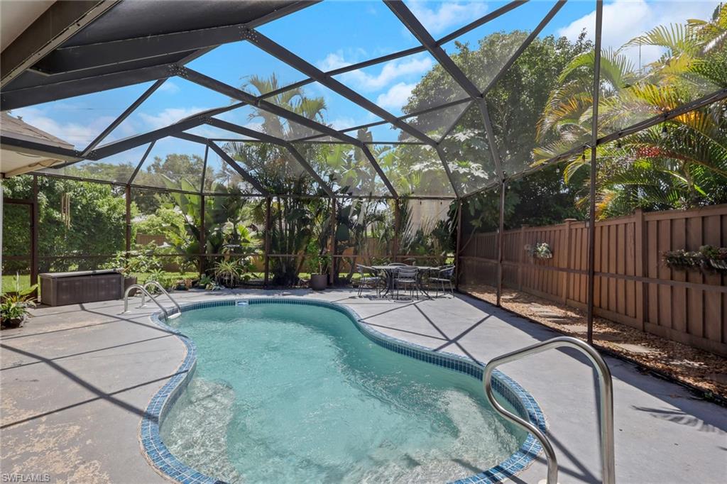 3036 Round Table Ln Property Photo 30