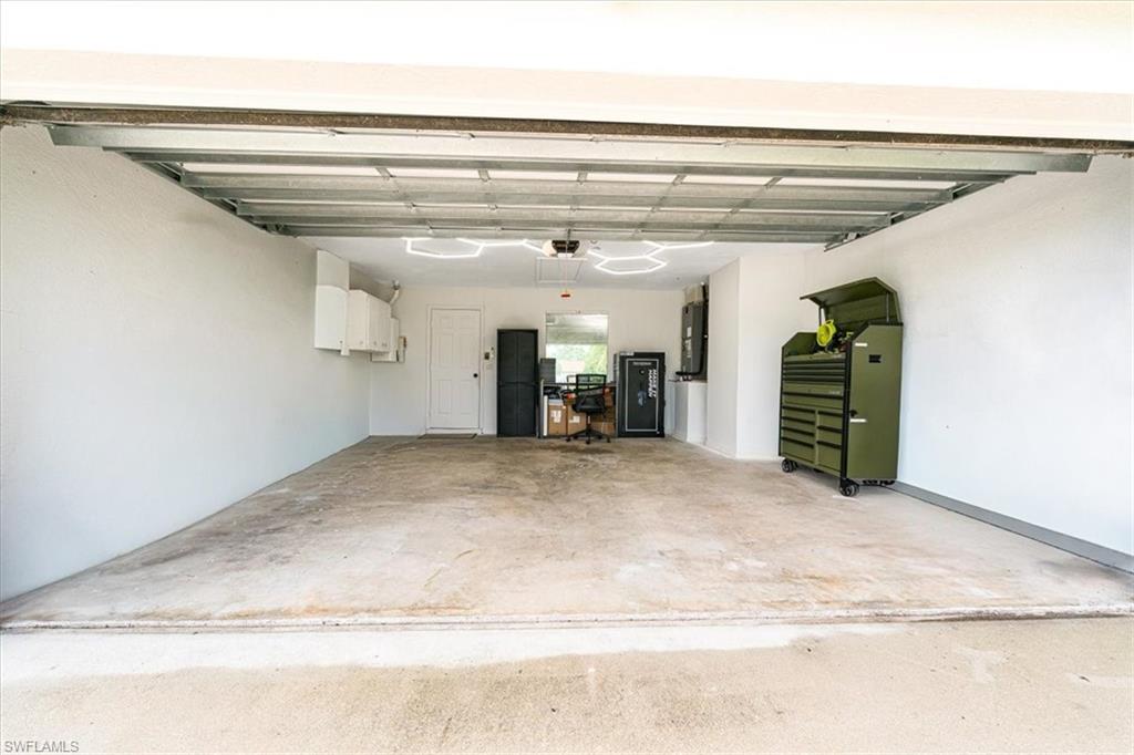 8312 Tahiti Rd Property Photo 29