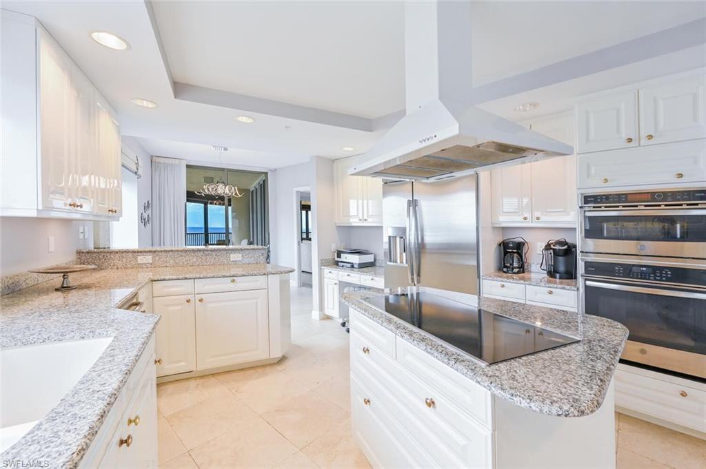 8665 Bay Colony Dr 1401 Property Photo 18