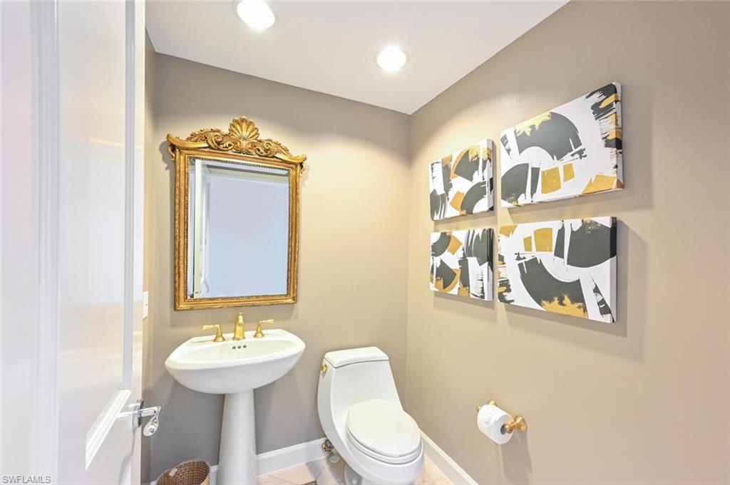8665 Bay Colony Dr 1401 Property Photo 26