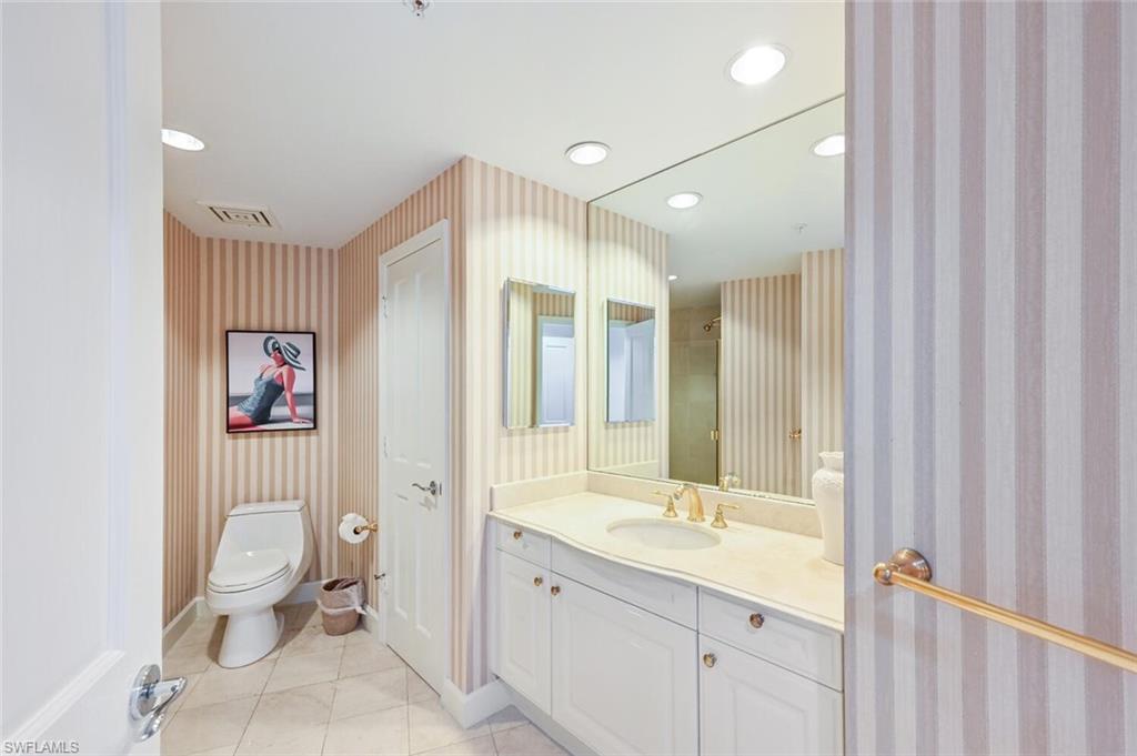 8665 Bay Colony Dr 1401 Property Photo 33