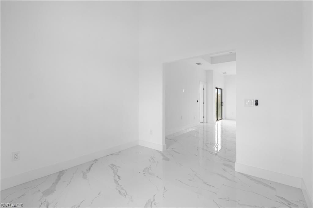 1806 21st Pl Property Photo 13