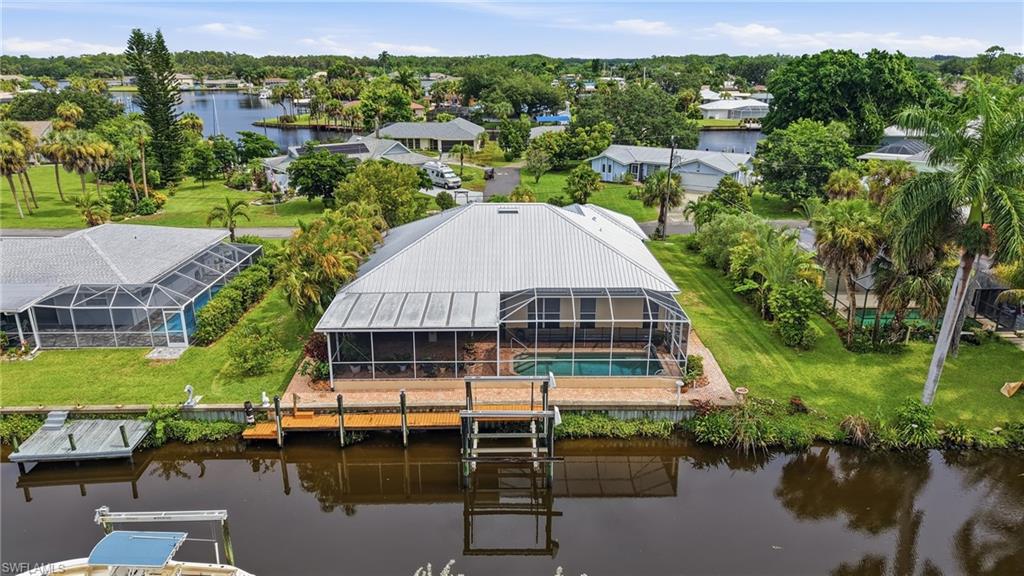 13513 Island Rd Property Photo 3