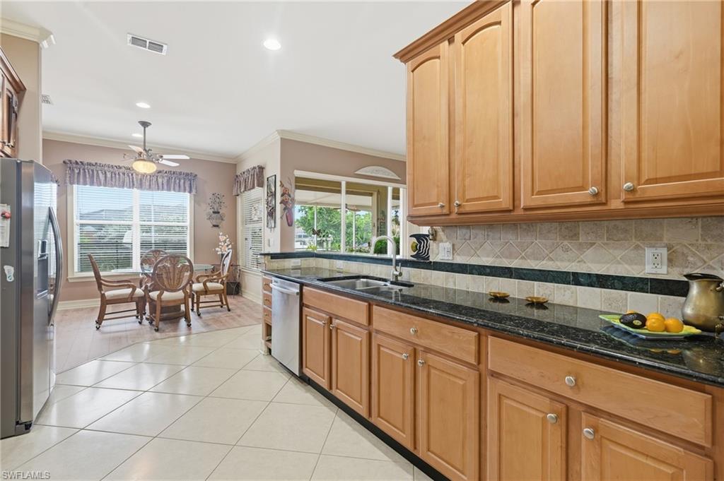 13513 Island Rd Property Photo 12