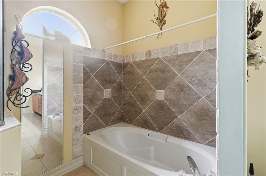 13513 Island Rd Property Photo 23
