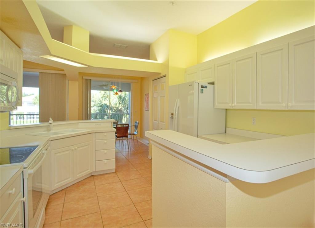 6855 Satinleaf Rd S 202 Property Photo 13