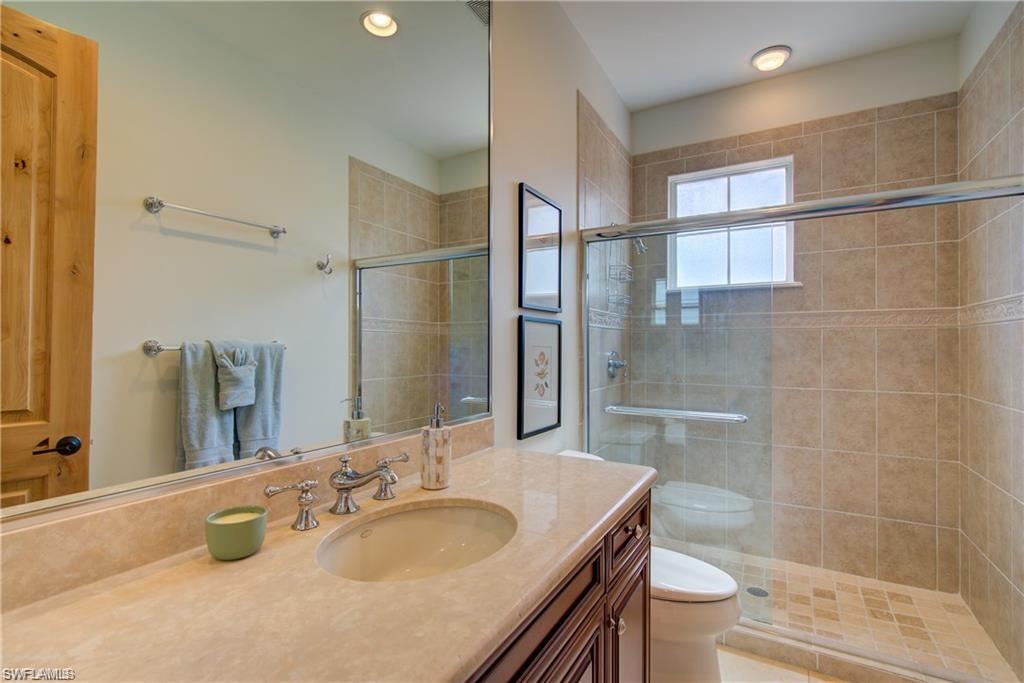 2855 Tiburon Blvd E 102 Property Photo 26